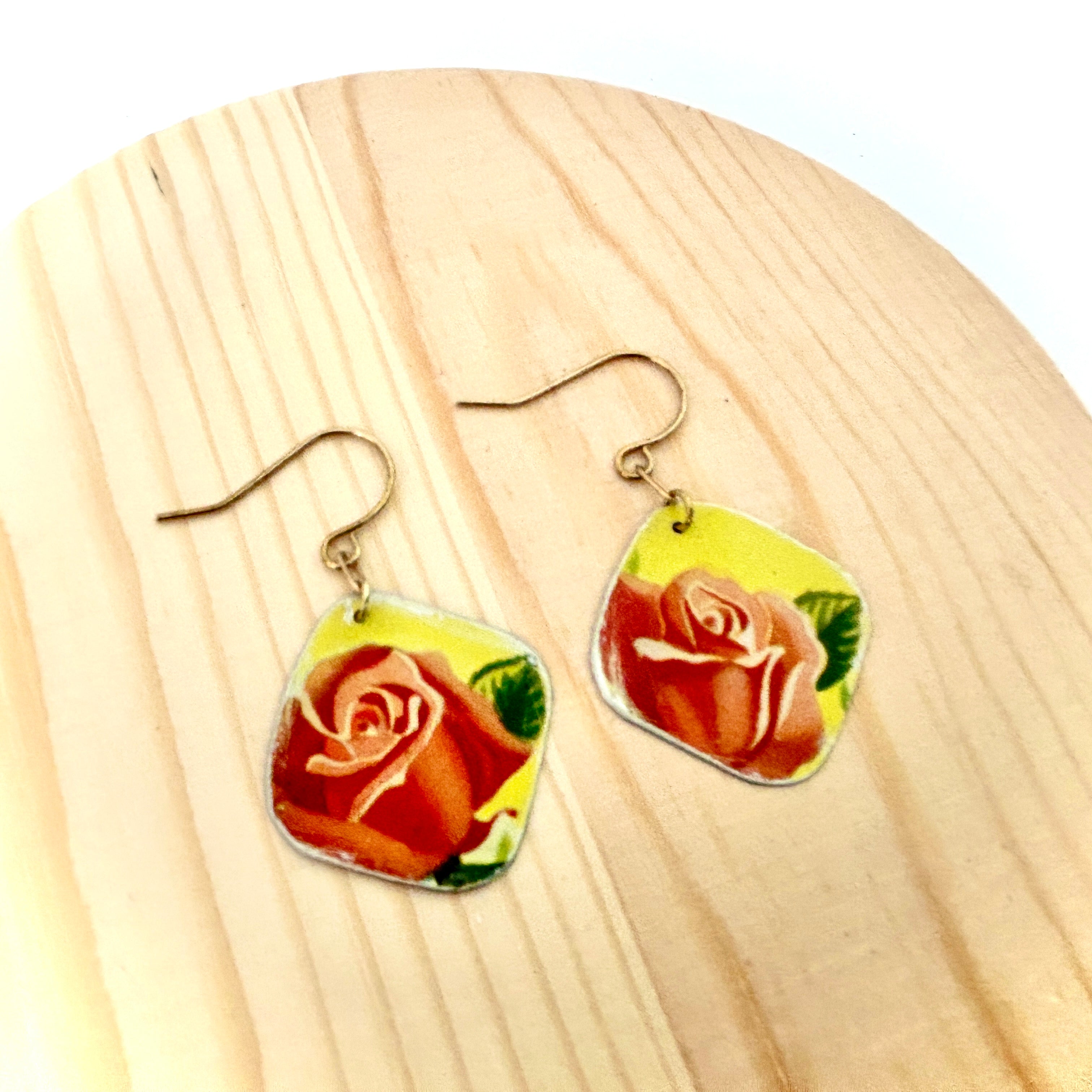 Retro Rose Vintage English Metal Earrings